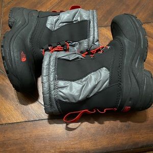 North face boots for boys size 1